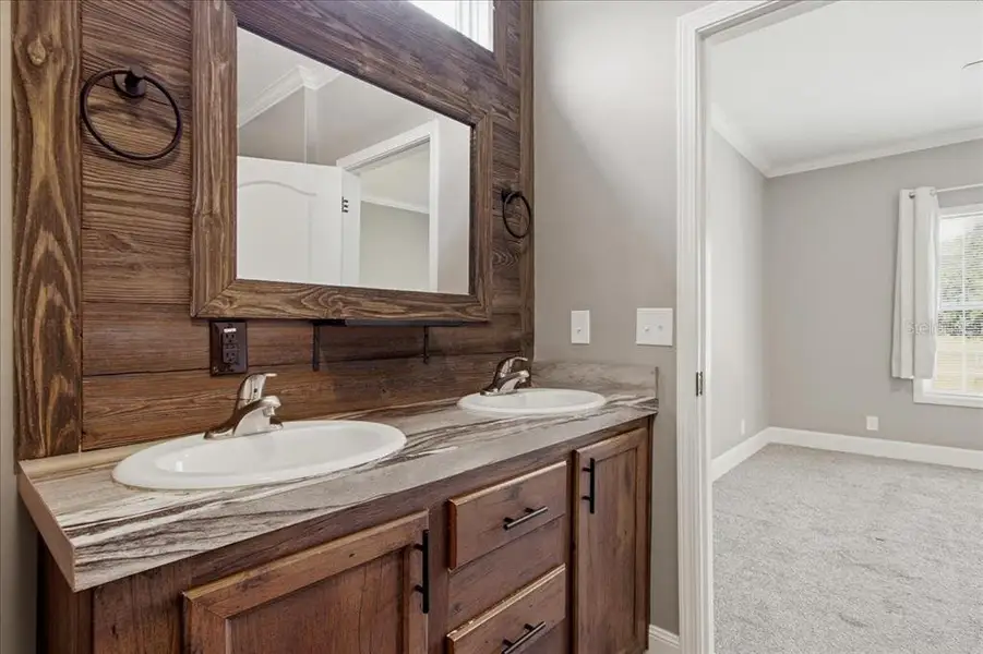 Furnished interior view inside a new home in , Bushnell (Image 7).