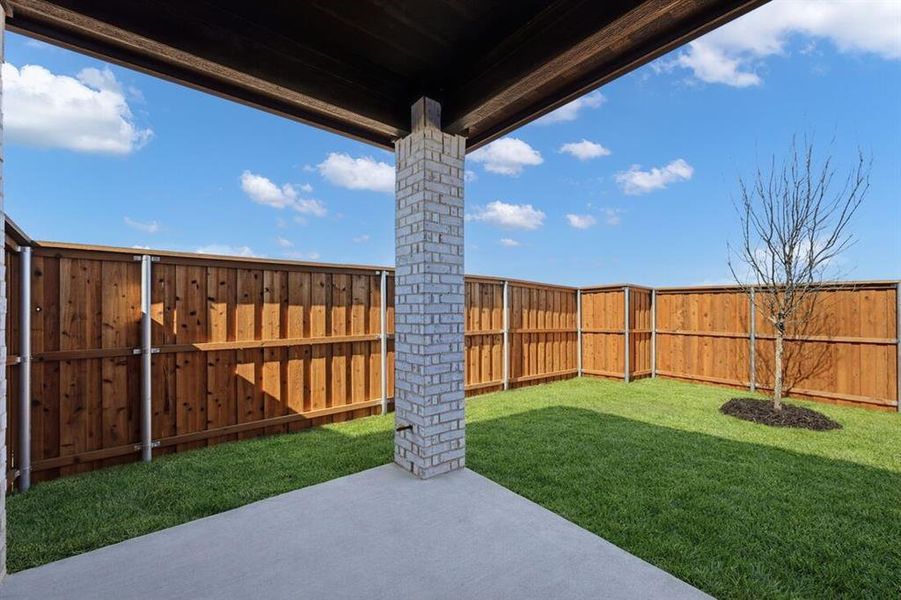 1621 Barnwood Road ~ Ready Now!