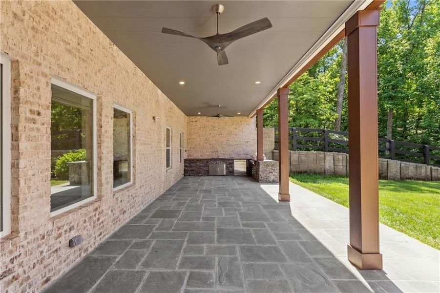 Exterior details and patio area of a home in , Alpharetta (Image 33).