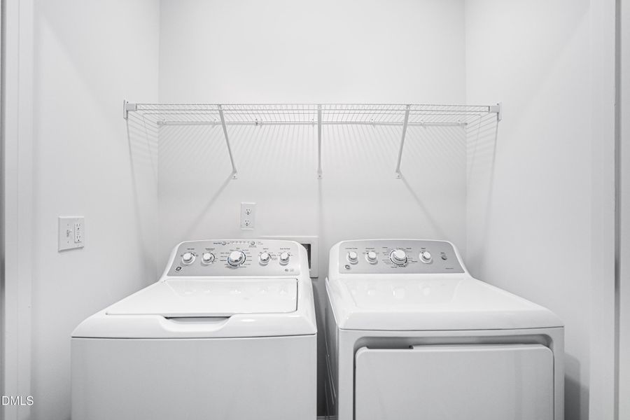 SUN_ElmGrove_Pic_Wyatt_Laundry_1of1 SUN_ElmGrove_Pic_Wyatt_Laundry_1of1