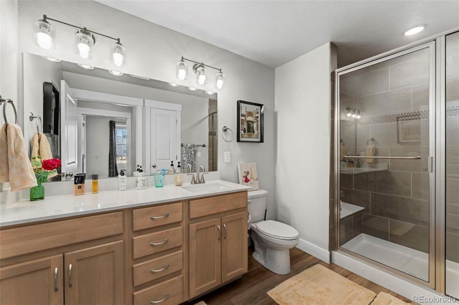 Furnished interior view inside a new home in , Longmont (Image 12).