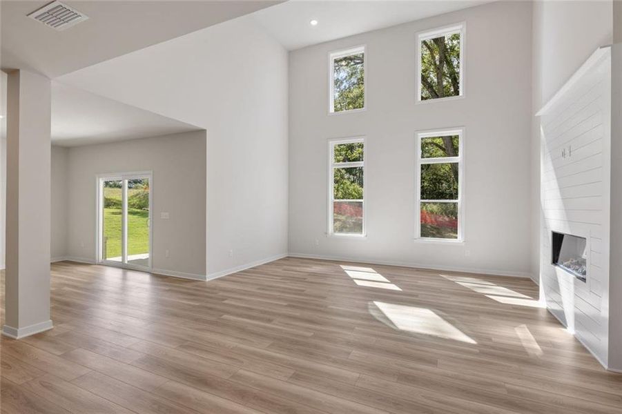 Spacious, unfurnished interior of a new home in Brookshire Manor, Canton (Image 17).