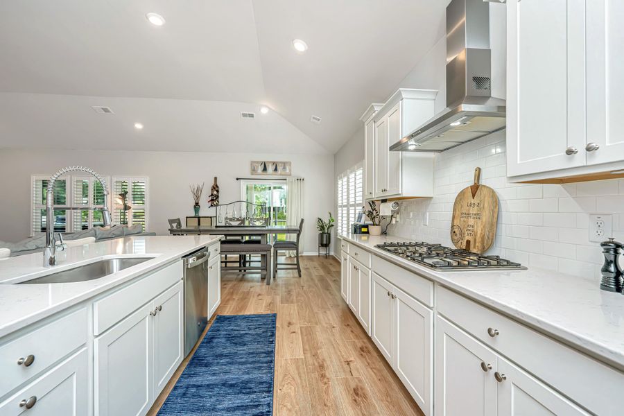 Furnished interior view inside a new home in Saint John's Lake: Coastal Collection, Johns Island (Image 31).