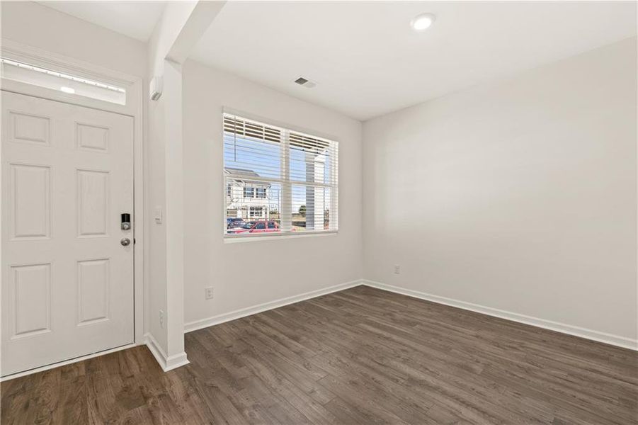 Spacious, unfurnished interior of a new home in Twin Lakes, Hoschton (Image 14).