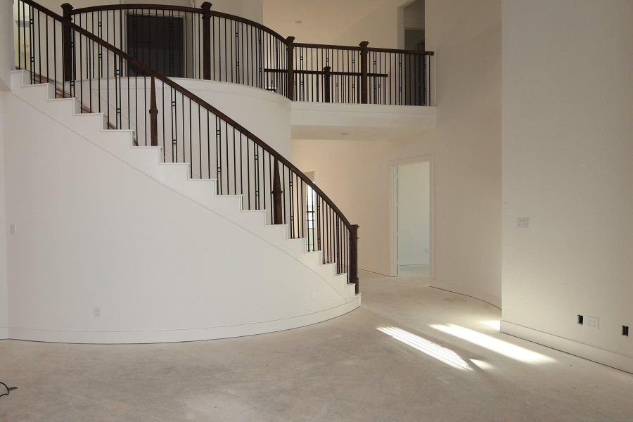 Spacious, unfurnished interior of a new home in Dunham Pointe, Cypress (Image 2). Spacious, unfurnished interior of a new home in Dunham Pointe, Cypress (Image 2).