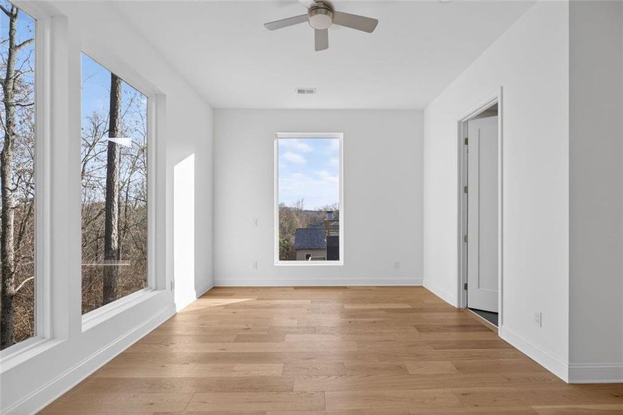 Spacious, unfurnished interior of a new home in , Lithia Springs (Image 26).