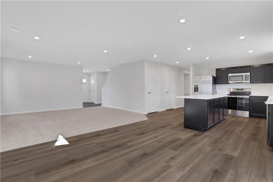 Spacious, unfurnished interior of a new home in Summertree, Stone Mountain (Image 21).