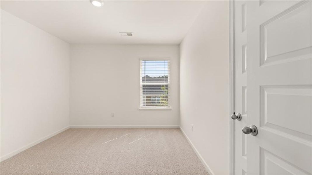 Spacious, unfurnished interior of a new home in , Loganville (Image 14).