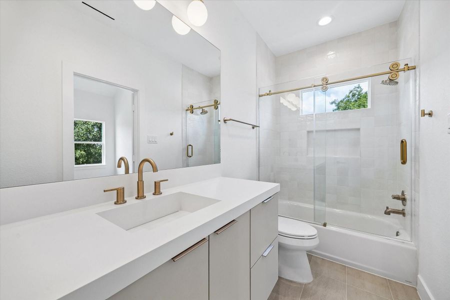 3rd Floor Bathroom