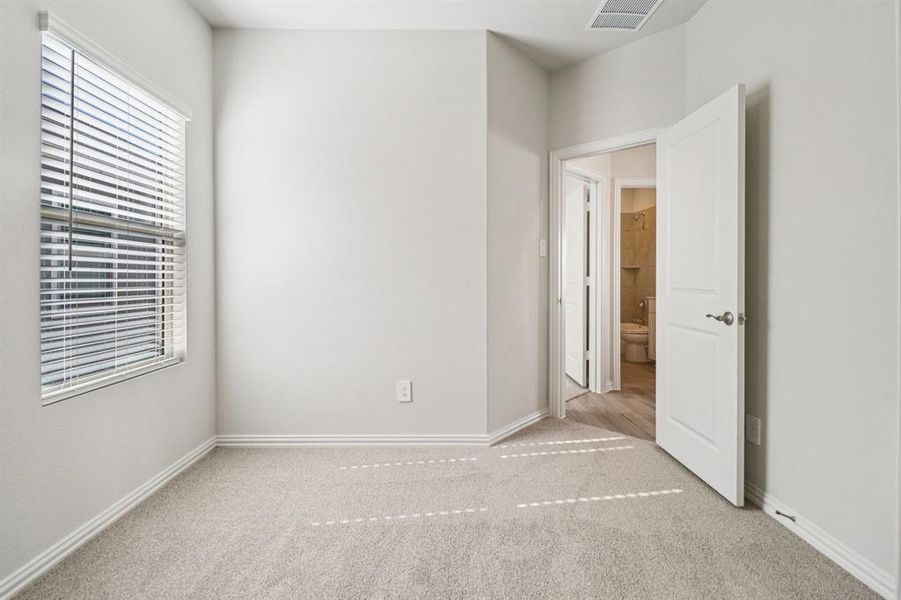 Photo is not of the actual home, but is an inspirational photo of builder’s model home and may depict options, furnishings, and/or decorator features that are not included.