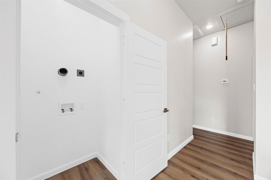 Spacious, unfurnished interior of a new home in , Cleveland (Image 19).