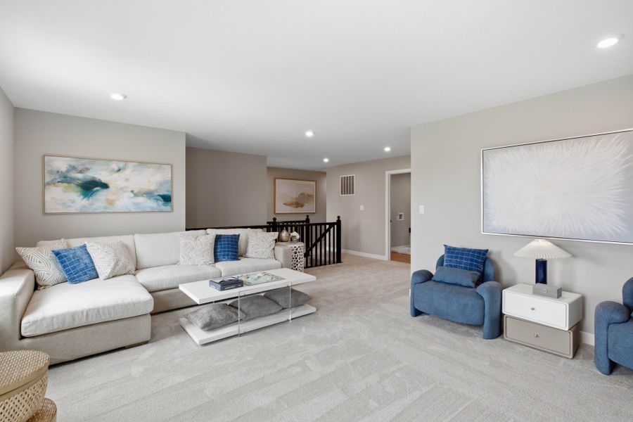 Representative furnished interior of a home built from the Jensen by Fischer Homes in Twin Lakes, Hoschton (Image 19).