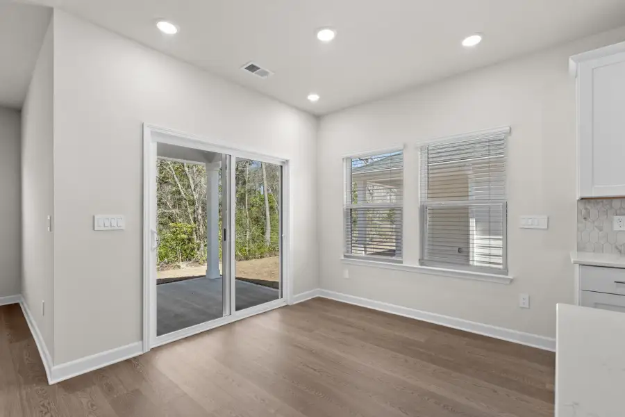 Spacious, unfurnished interior of a new home in Waterside - Coastline Series, Longs (Image 18). Spacious, unfurnished interior of a new home in Waterside - Coastline Series, Longs (Image 18).