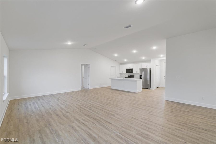 Spacious, unfurnished interior of a new home in Cape Coral, Cape Coral (Image 17). Spacious, unfurnished interior of a new home in Cape Coral, Cape Coral (Image 17).