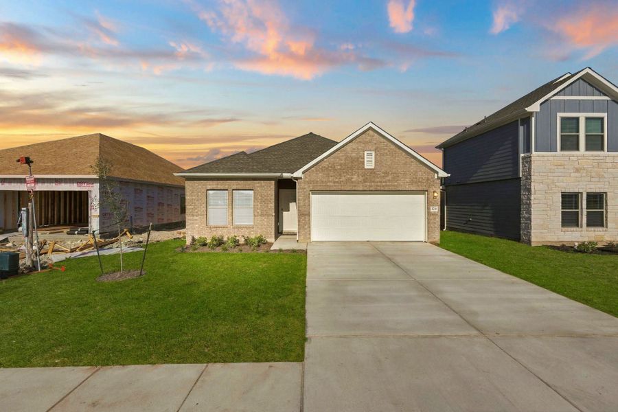 1,372sf New Home in Jarrell, TX. - Slide 1 1,372sf New Home in Jarrell, TX. - Slide 1