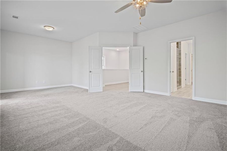 Spacious, unfurnished interior of a new home in The Retreat at River Green, Canton (Image 17).