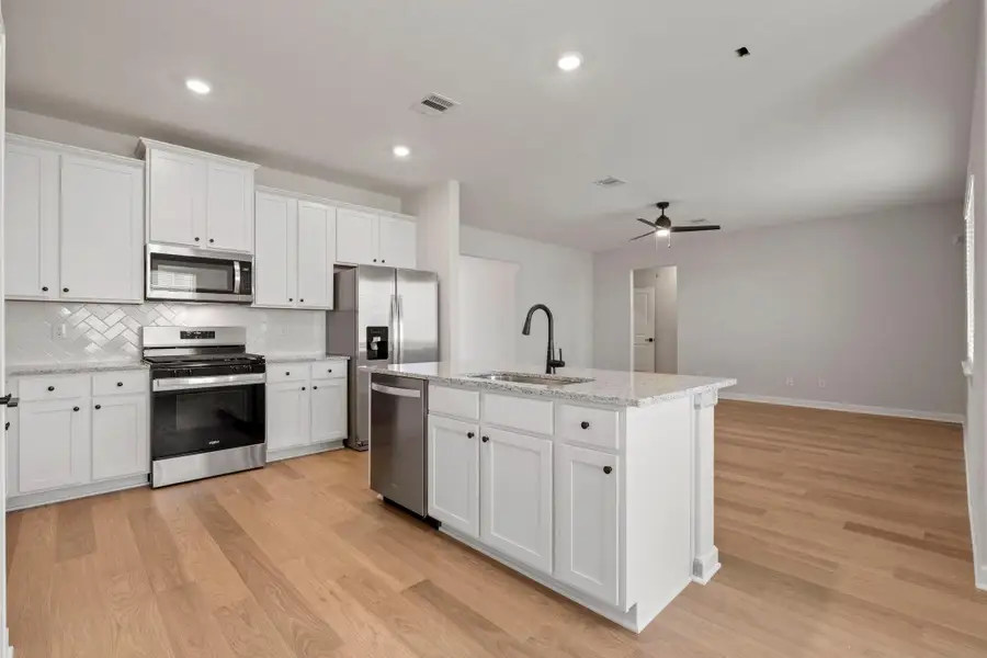 Furnished interior view inside a new home in Lago Mar, Texas City (Image 4). Furnished interior view inside a new home in Lago Mar, Texas City (Image 4).