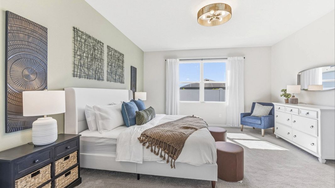 Furnished interior view inside a new home in Star Farms at Lakewood Ranch, Bradenton (Image 12).