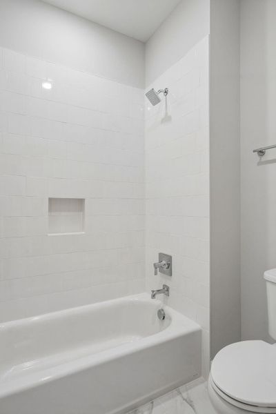 Furnished interior view inside a new home in , Wando (Image 42).
