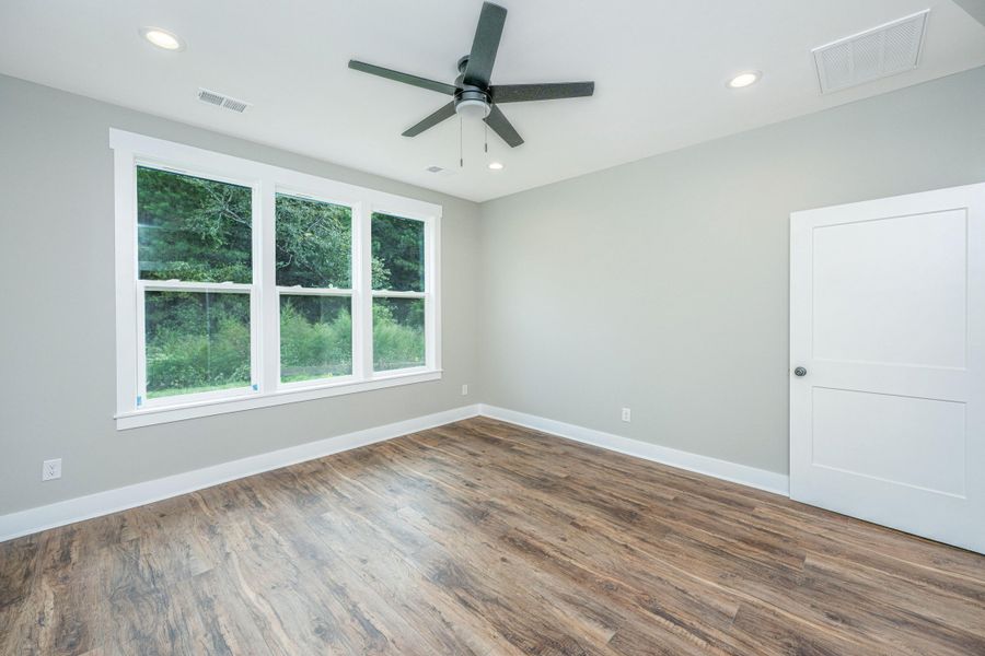 Spacious, unfurnished interior of a new home in , McClellanville (Image 28).