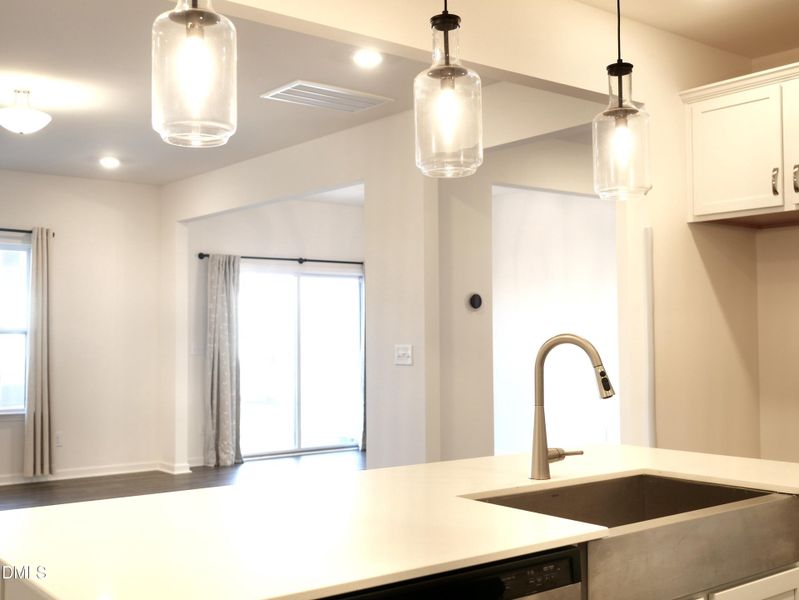 ACBDB942-A963-4F1F-A78E-4D97ECDBB34A_1_2 ACBDB942-A963-4F1F-A78E-4D97ECDBB34A_1_2