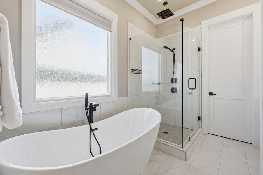 Furnished interior view inside a new home in , Jefferson (Image 13).