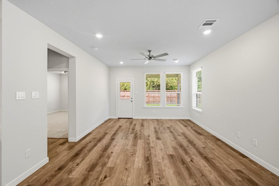 Spacious, unfurnished interior of a new home in Audubon, Magnolia (Image 15).