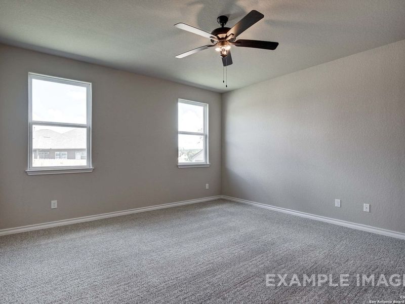 Spacious, unfurnished interior of a new home in Ladera, San Antonio (Image 31).