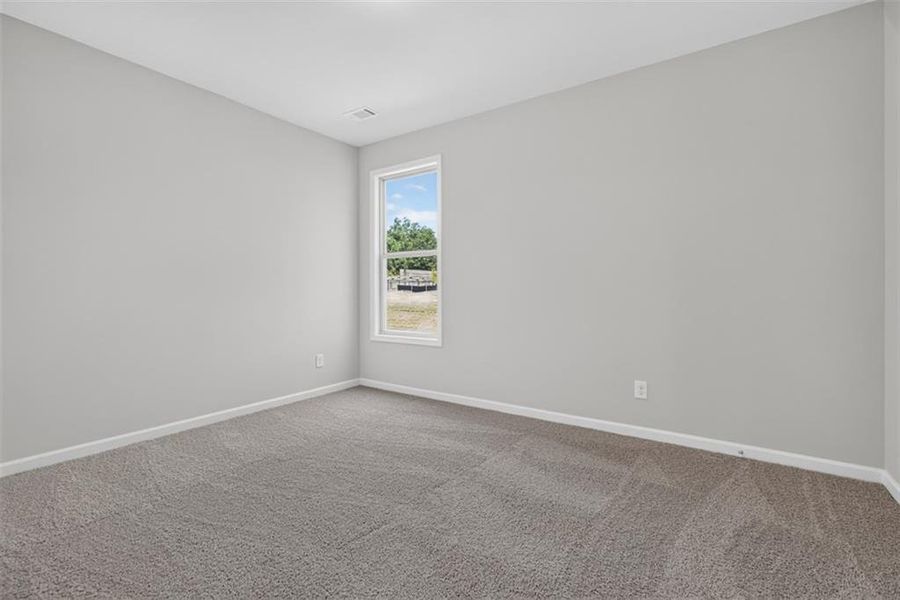 Spacious, unfurnished interior of a new home in , Athens (Image 54).