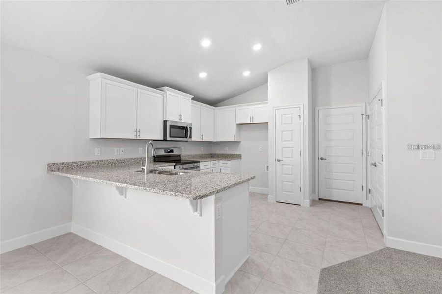 Furnished interior view inside a new home in Palm Coast, Palm Coast (Image 7).