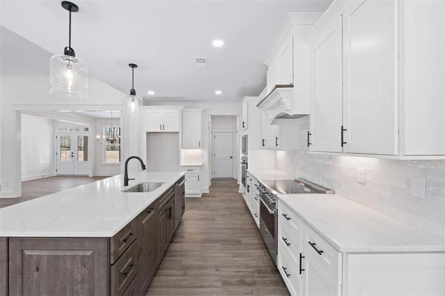 Furnished interior view inside a new home in , Waleska (Image 13).