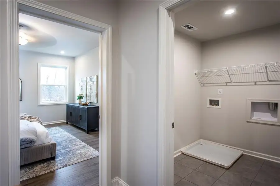 Image 21 of a home in Towne Village at Suwanee Dam. Image 21 of a home in Towne Village at Suwanee Dam.