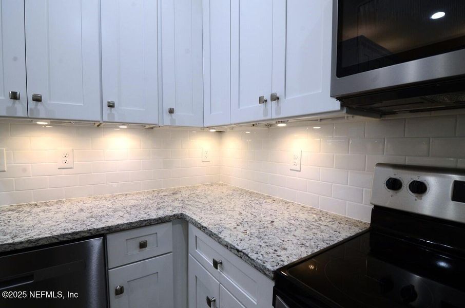 Close-up of interior finishes inside a home in , Jacksonville (Image 14). Close-up of interior finishes inside a home in , Jacksonville (Image 14).