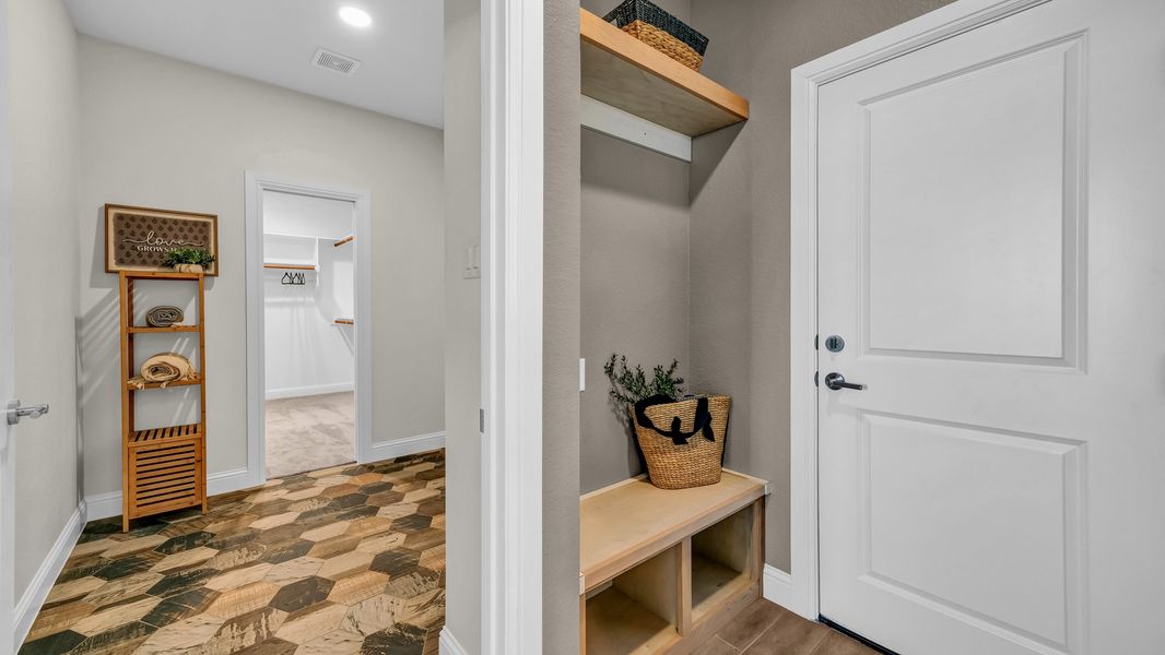 Representative furnished interior of a home built from the Clementine by Zeal Home Builders in Saddle Crest Estates, Weatherford (Image 49).