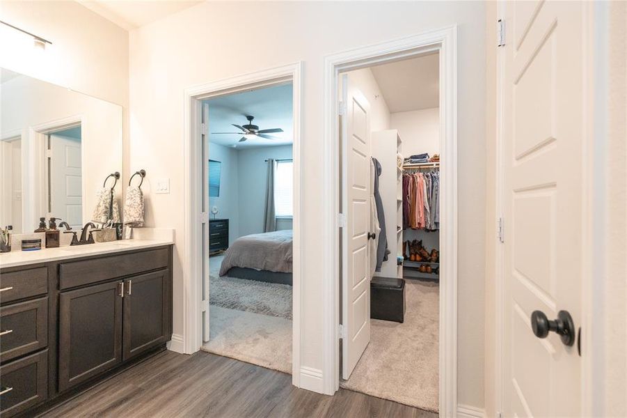 Furnished interior view inside a new home in , Irving (Image 11).