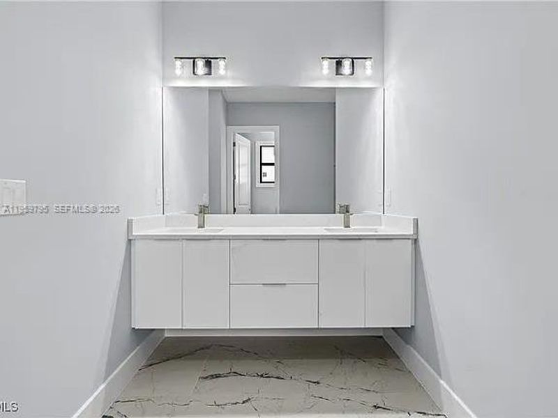 Image 32 of a home in .