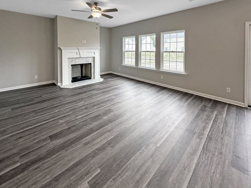 Spacious, unfurnished interior of a new home in Tranquil South, Hinesville (Image 13).