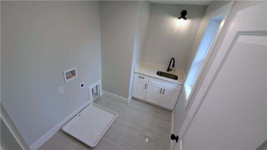 Spacious, unfurnished interior of a new home in , Hallandale Beach (Image 13). Spacious, unfurnished interior of a new home in , Hallandale Beach (Image 13).