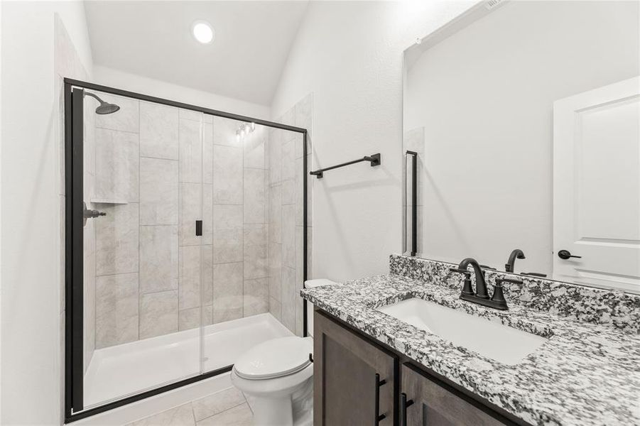 Furnished interior view inside a new home in Ridgepoint, Midlothian (Image 15).