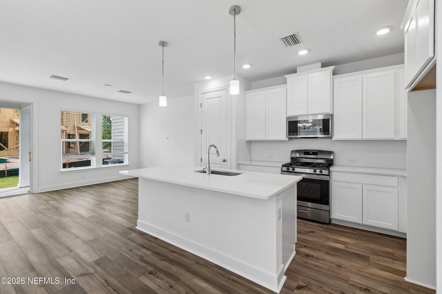 Furnished interior view inside a new home in Westerly Park at Wildlight – Overlook Collection, Yulee (Image 13). Furnished interior view inside a new home in Westerly Park at Wildlight – Overlook Collection, Yulee (Image 13).