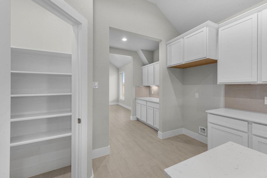 Furnished interior view inside a new home in Beacon Hill, Waller (Image 8).