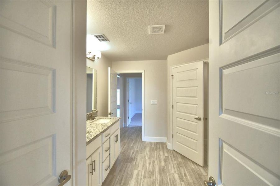 Furnished interior view inside a new home in , Auburndale (Image 10).