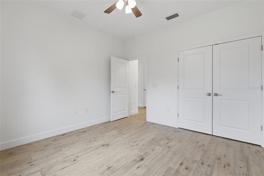 Spacious, unfurnished interior of a new home in , Port Charlotte (Image 30).