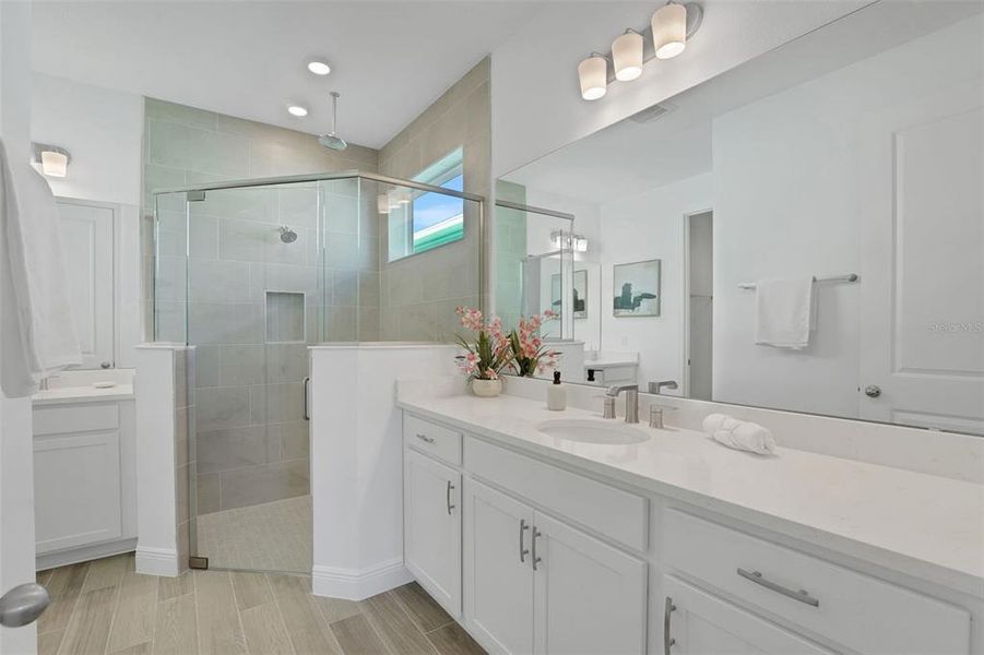 Furnished interior view inside a new home in Green Key Village, Lady Lake (Image 6).