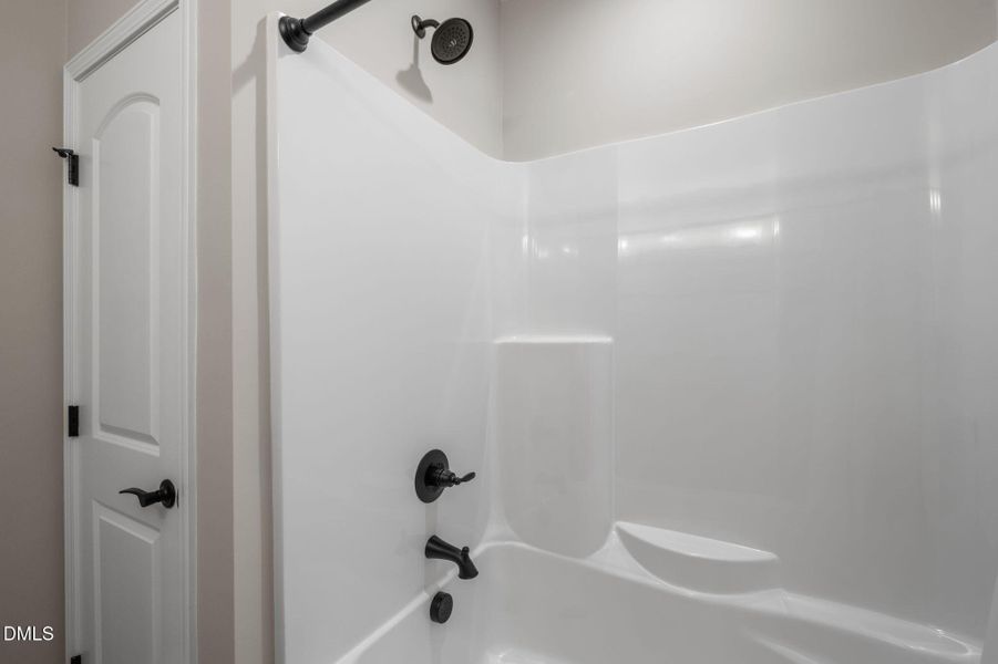 14-web-or-mls-P1111960