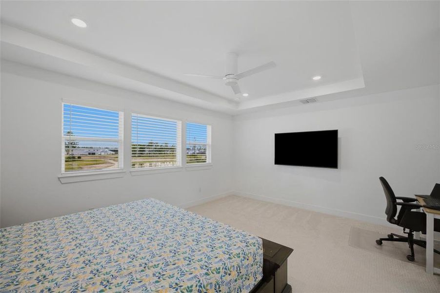 Furnished interior view inside a new home in , Zephyrhills (Image 36). Furnished interior view inside a new home in , Zephyrhills (Image 36).