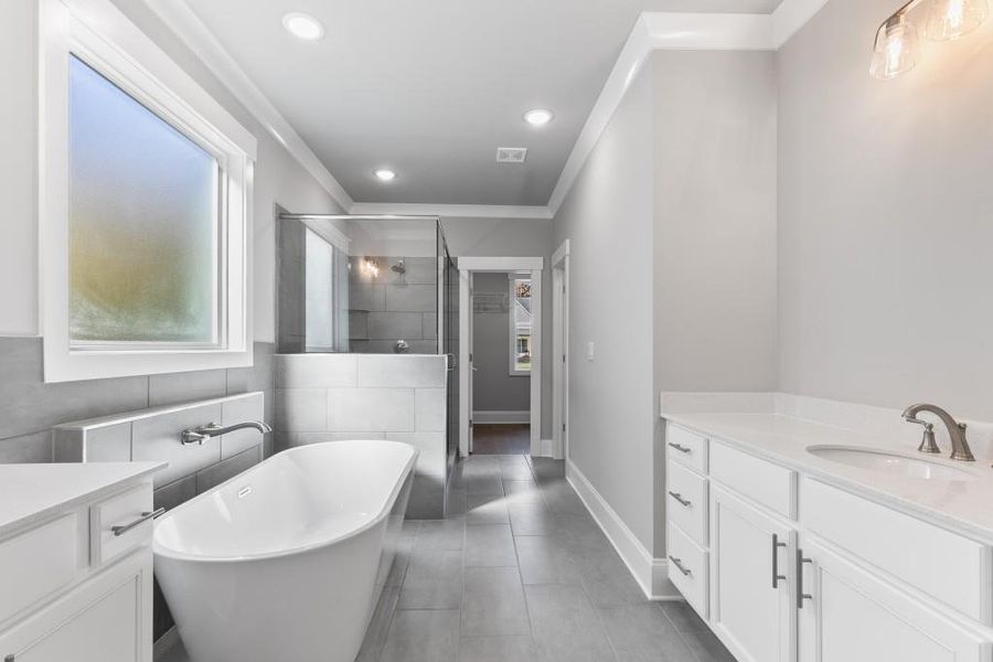 Furnished interior view inside a new home in , Dawsonville (Image 10).