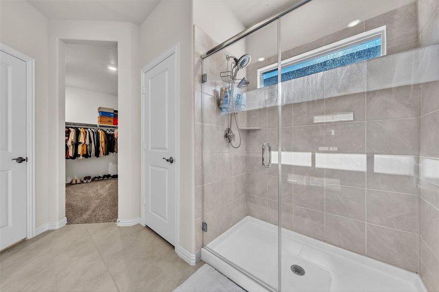 Furnished interior view inside a new home in Briarwood Hills - Highland Series, Forney (Image 20). Furnished interior view inside a new home in Briarwood Hills - Highland Series, Forney (Image 20).