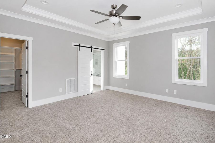 Sample Master Bed Foxrun Ridge