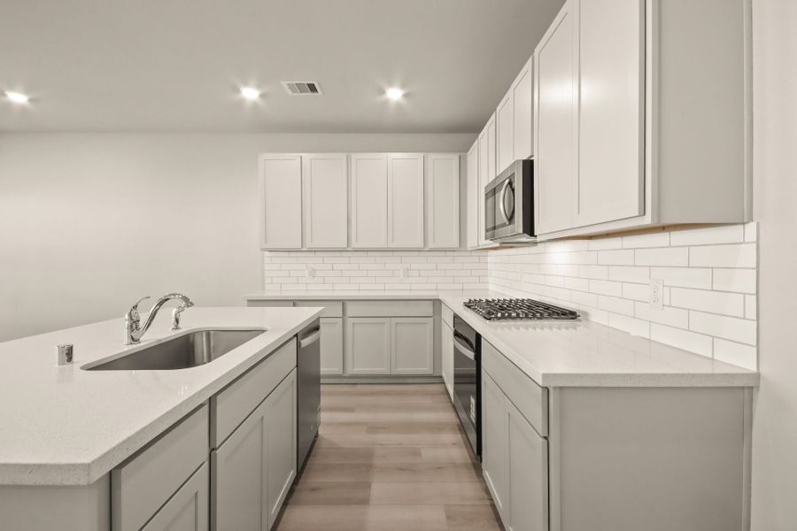 1,669sf New Home in Conroe, TX. - Slide 9 1,669sf New Home in Conroe, TX. - Slide 9